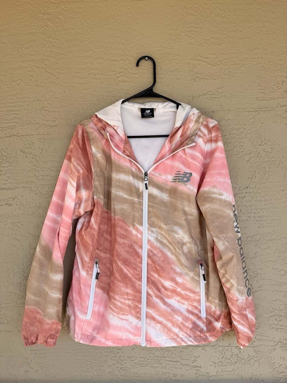 New Balance Tie-Dye Windbreaker Jacket Pink & Tan, Women's Size L